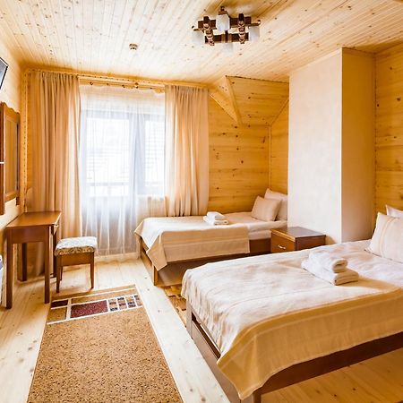 Family Hotel Kaskad Bukovel Cameră foto